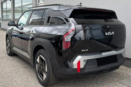 Kia EV3 81.4kWh Earth