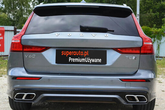 Volvo V60 T8 AWD Plug-In Hybrid R-Design aut