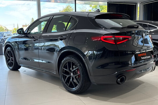 Alfa Romeo Stelvio 2.0 Turbo Veloce Q4 aut