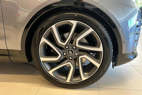 Land Rover Discovery V D250  Dynamic SE