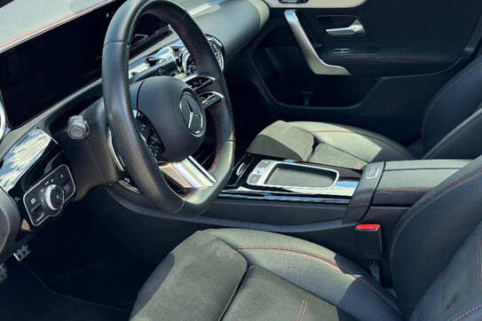 Mercedes CLA 200  AMG Line
