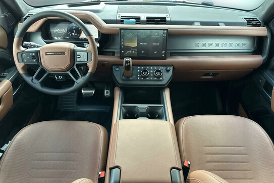 Land Rover Defender 110 4.4 P635 V8 mHEV Octa