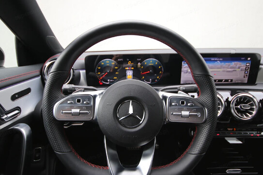 Mercedes CLA 200  AMG Line 7G-DCT