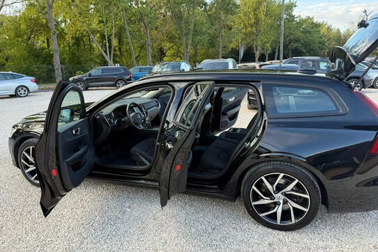 Volvo V60 T4 Momentum aut