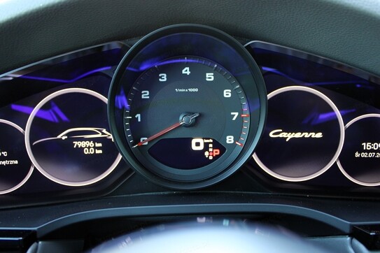 Porsche Cayenne Platinum Edition