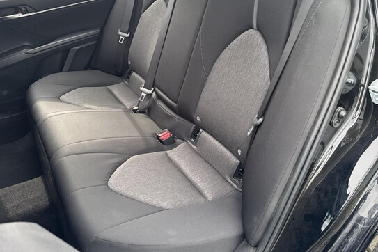 Toyota Camry 2.5 Hybrid Comfort CVT