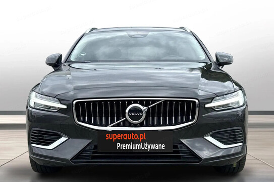 Volvo V60 T6 AWD Plug-In Hybrid Core