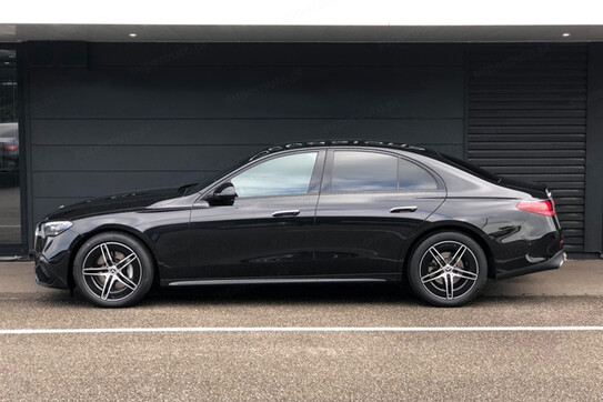 Mercedes E Klasa 220 d  4-Matic AMG