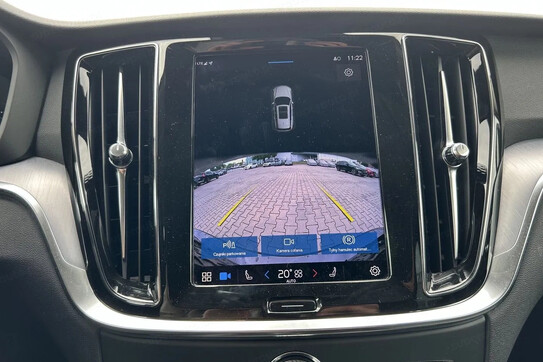 Volvo V60 T6 AWD Plug-In Hybrid Core