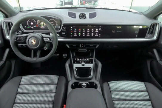 Porsche Cayenne Coupe S