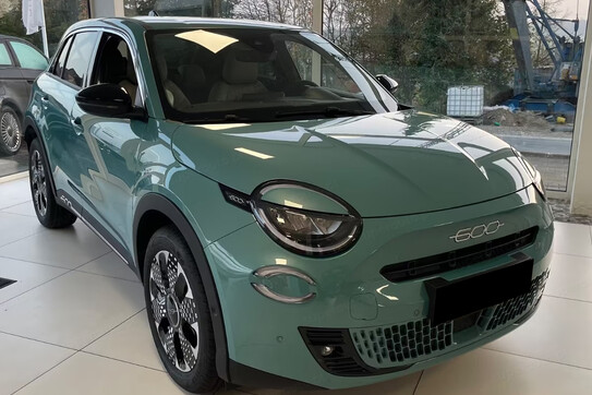 Fiat 600 La Prima 1.2 Turbo Hybrid