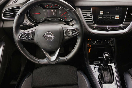 Opel Grandland X 1.2 T aut