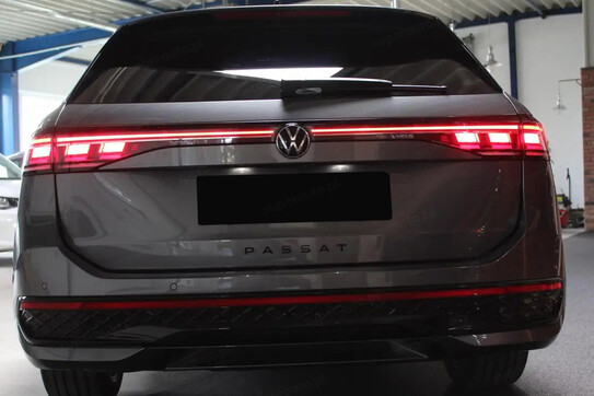 Volkswagen Passat 2.0 TSI R-Line Plus DSG