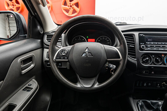 Mitsubishi L 200 2.4 d