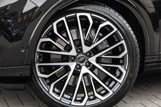Audi Q7 55 TFSI e quattro S Line
