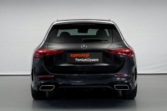 Mercedes Klasa C 220 d T 4MATIC AMG Line