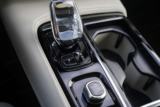 Volvo V90 T6 AWD Plug-In Hybrid Plus Bright