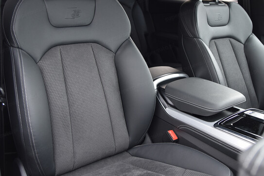 Audi Q7 45 TDI quattro S Line