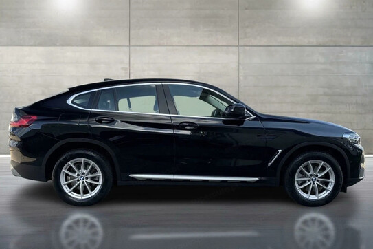 BMW X4 xDrive20i