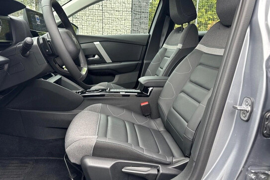 Citroen C4 1.2 PureTech Plus S&S EAT8