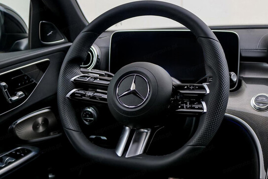 Mercedes Klasa C 200  4-Matic AMG