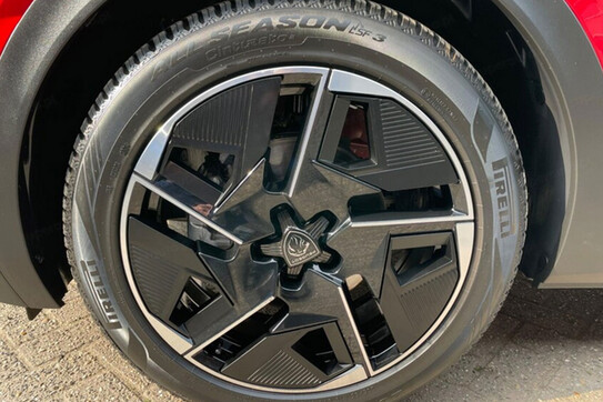 Peugeot 408 GT e-DCS 1.2 mHEV