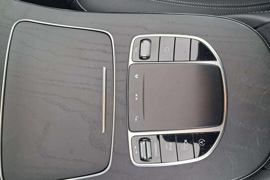 Mercedes E Klasa 220 d 4MATIC Avantgarde