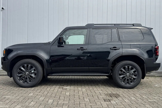 Toyota Land Cruiser Executive 2.8 Diesel