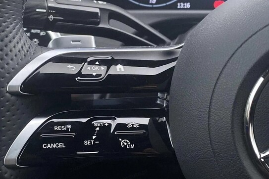 Mercedes E Klasa 220 d 4-Matic AMG 9G-Tronic