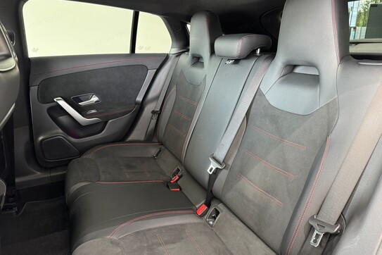 Mercedes CLA 200 AMG Line