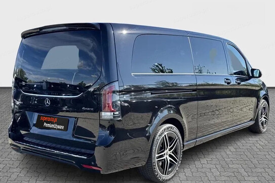 Mercedes V Klasa 300 d 4MATIC Exclusive (ekstra dł)