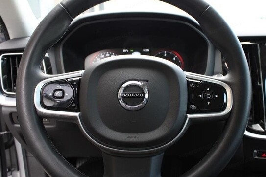 Volvo V60 Cross Country B4 D AWD