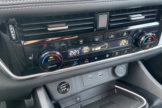 Nissan X-Trail N-Trek  e-POWER  e-4ORCE 1.5 VC-T