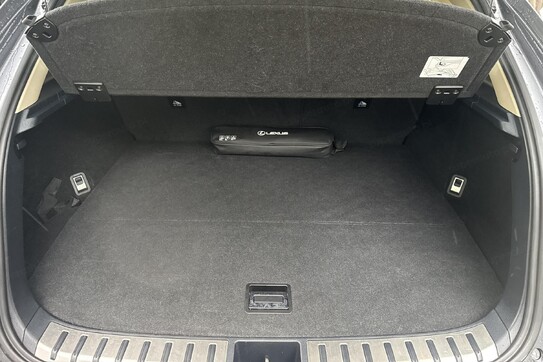 Lexus NX 300h F Impression AWD