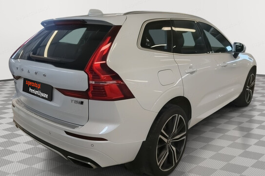 Volvo XC60 T5 AWD R-Design