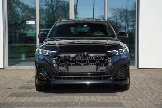 Audi Q8 60 TFSI e quattro