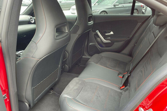 Mercedes CLA 200 AMG Line