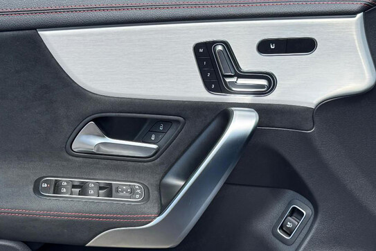 Mercedes CLA 200  AMG Line