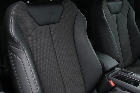 Audi Q3 35 TFSI S line S tronic