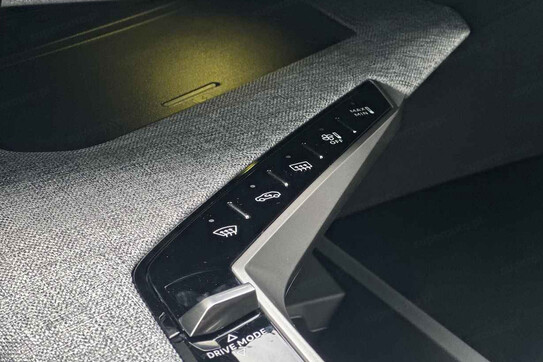 Peugeot 5008 GT 1.2 PureTech mHEV e-DCS6