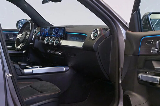 Mercedes EQB 300 4MATIC AMG