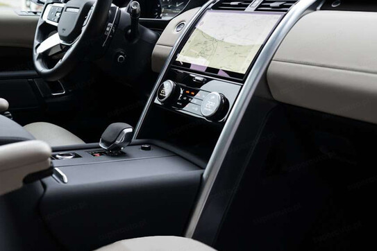 Land Rover Discovery V 3.0 D250 S