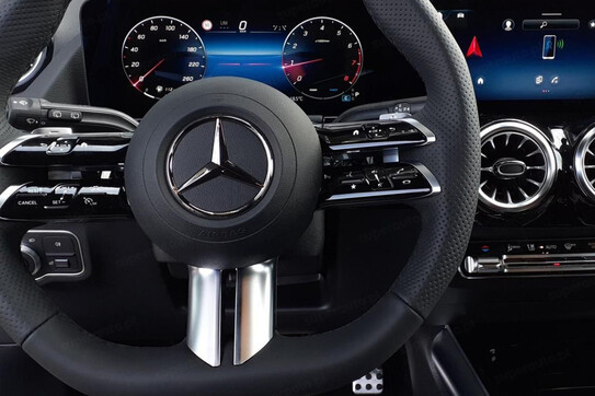 Mercedes GLA 220 4-Matic AMG Line