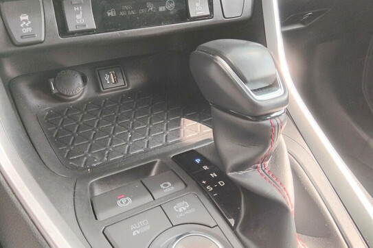 Suzuki Across 2.5 Plug-in Hybrid Elegance 4WD CVT