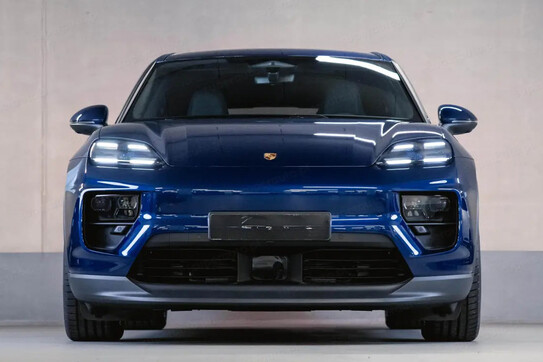 Porsche Macan 4