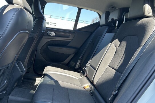 Volvo XC40 T5 AWD Momentum Pro aut