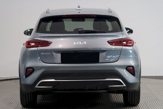 Kia XCeed 1.5 T-GDI Business Line DCT