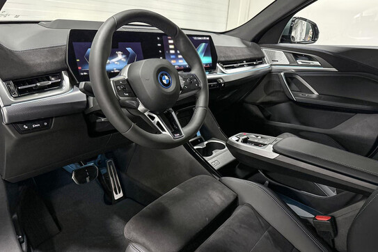 BMW iX2 eDrive20