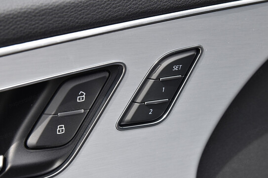 Audi Q8 60 TFSI e quattro