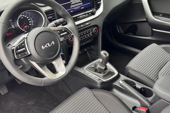 Kia XCeed 1.5 T-GDI M